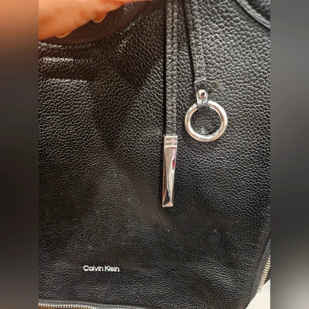Calvin Klein Gabrianna Novelty Slim Side Zip Tote/ Book Bag Black Vegan Leather